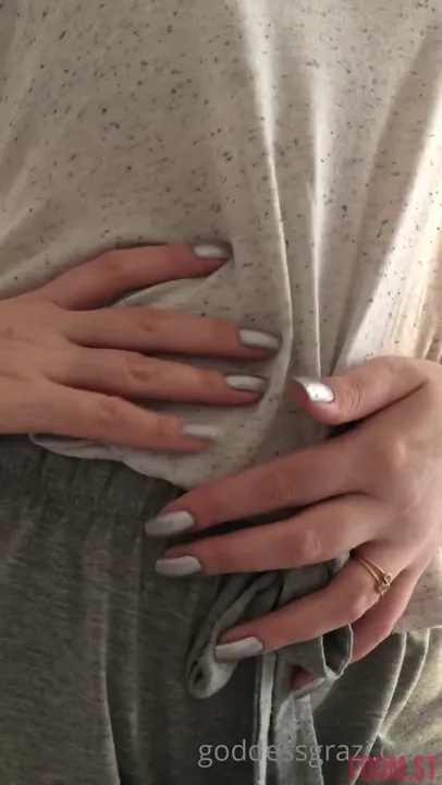 Goddess Grazi - Morning Hands and Feets.mp4